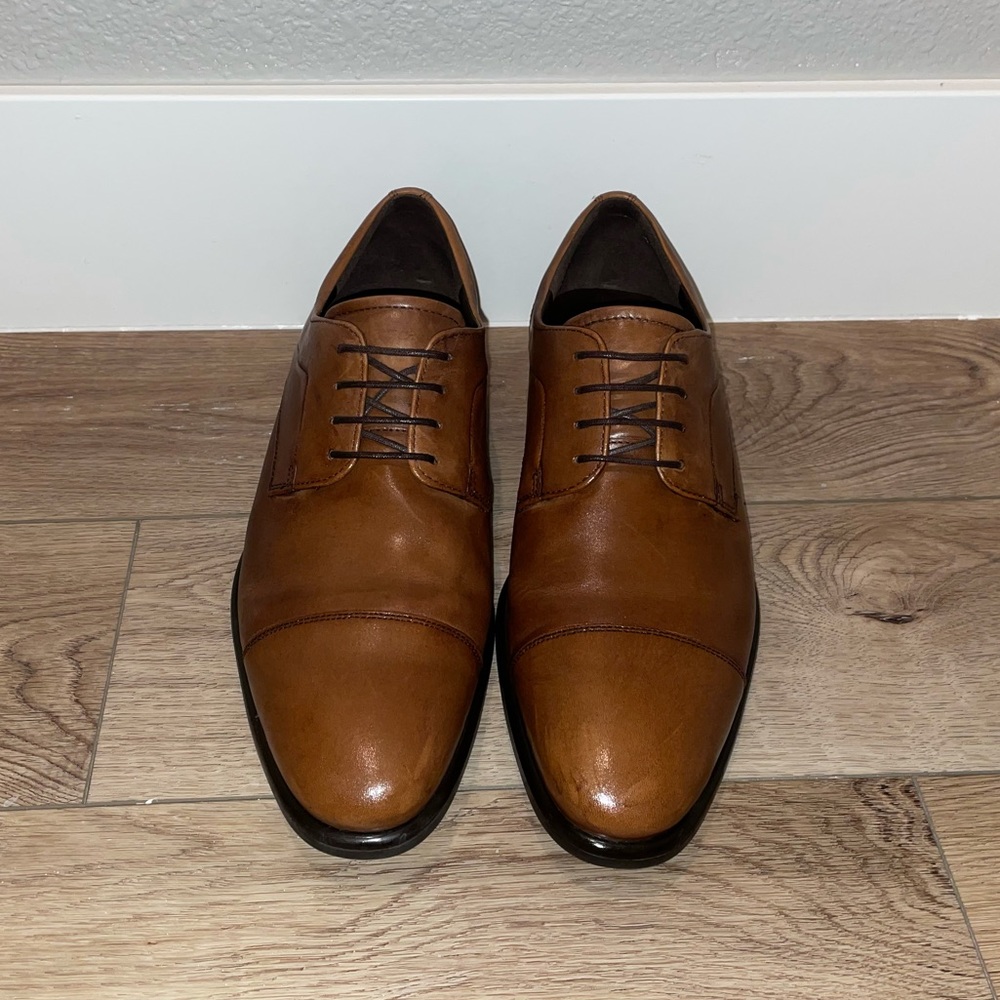 Brown Ecco Toe Cap Dress Shoe size 10